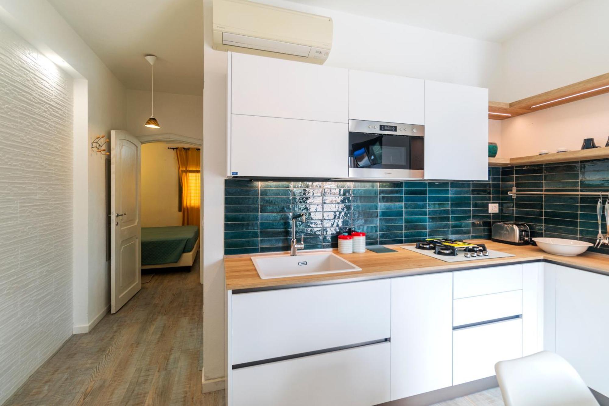 Jlune Apartment *